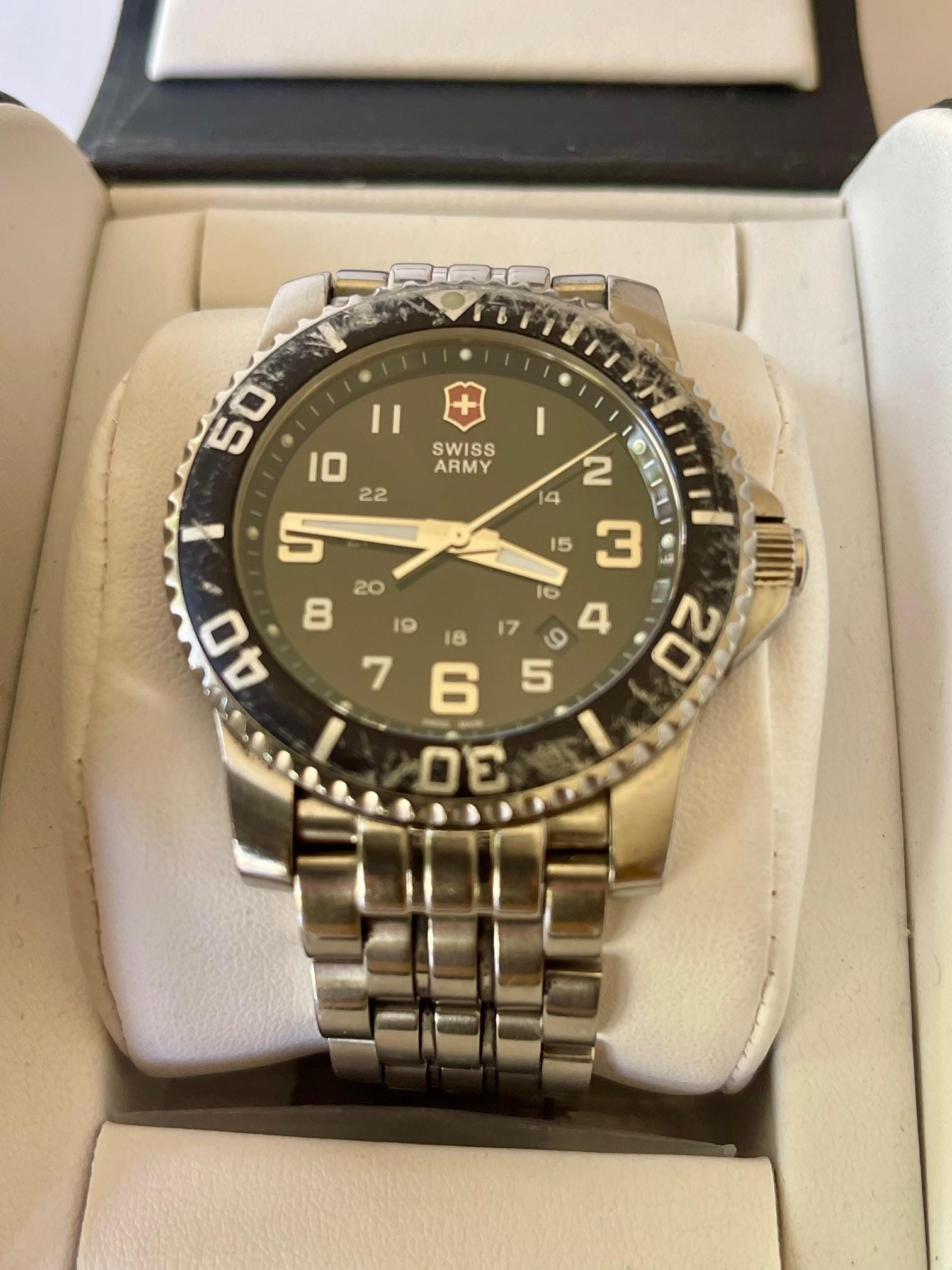 Victorinox Swiss Army 腕時計 未使用 Victorinox Swiss Army 45mm Steel I.n.o.x. Pro Diver - Watches