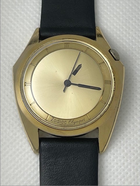 Vintage zodiac watches prices hotsell