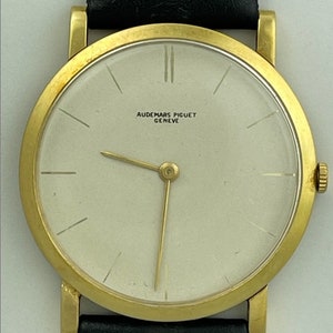 Audemars Piguet Geneve Solid 18K (750) Gold Ultra Thin Classic Dress Vintage 1952 Swiss Made