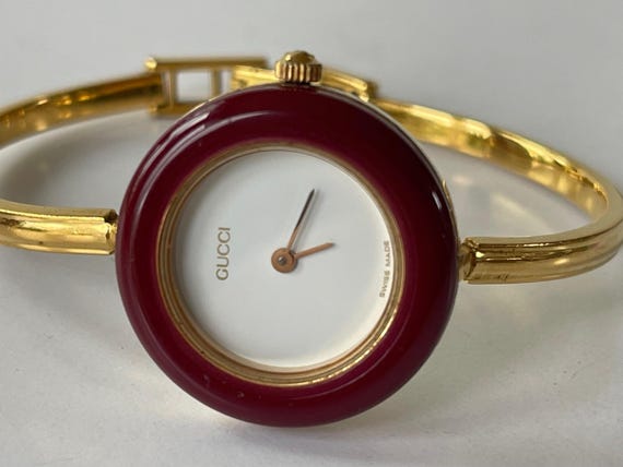 Gucci ゴールド 腕時計 交換用ベゼル付き レディース Gucci ゴールド