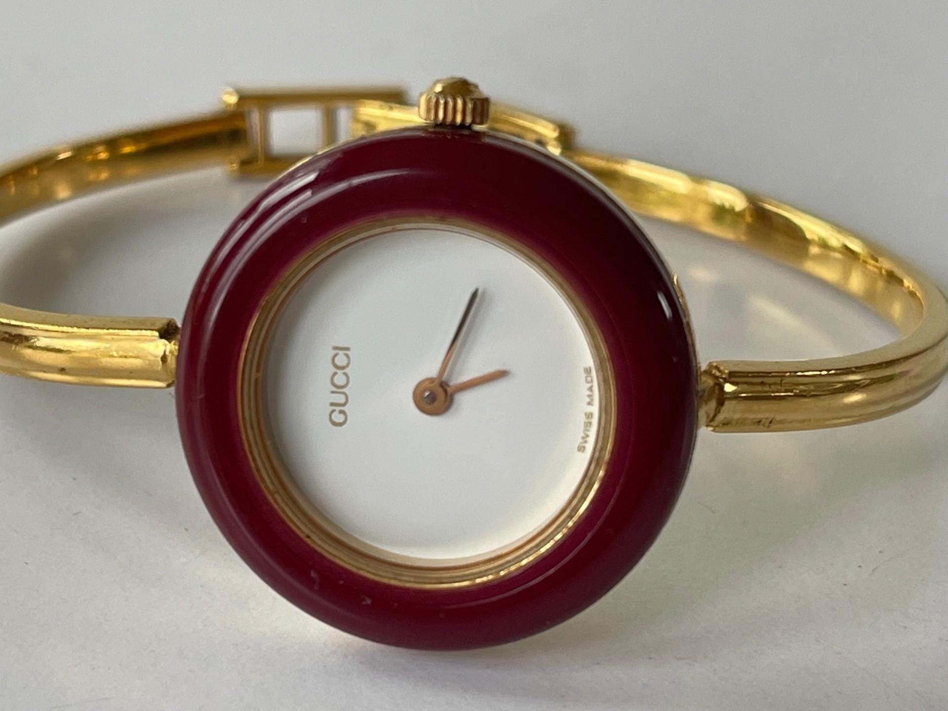 グッチ レディース 18K ゴールド メッキ 12 色交換可能ベゼル付き