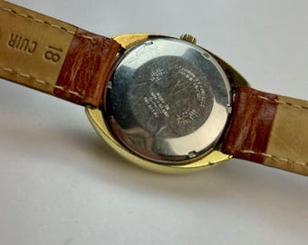 Pennard by Lucien Piccard Automatic Vertical Calendar Date/day