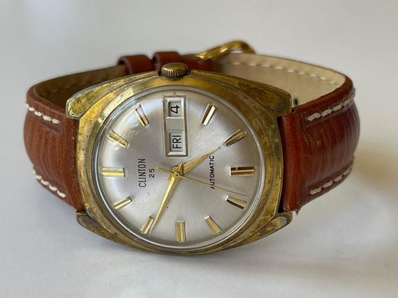 Clinton Automatic Calendar Day/date 25 Jewels Gold Capped Screw