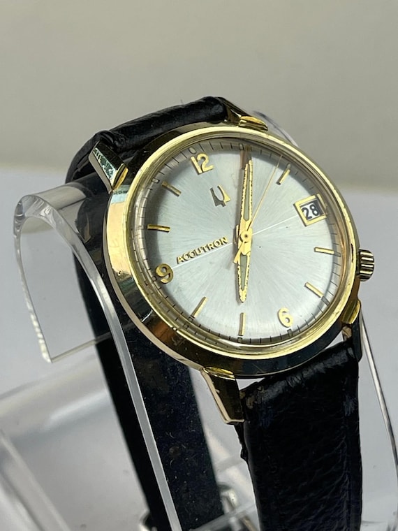 BULOVA ACCUTRON 不動品C85106アンティーク腕時計ジャンク Bulova Accutron Calendar Date 14K Gold-filled Tuning Fork Original