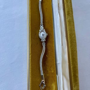 Bulova 23 Ladies Art Deco Style Solid 14K (585)White Gold Around 2Ct Genuine Diamonds Vintage Original Box Swiss Made 1972