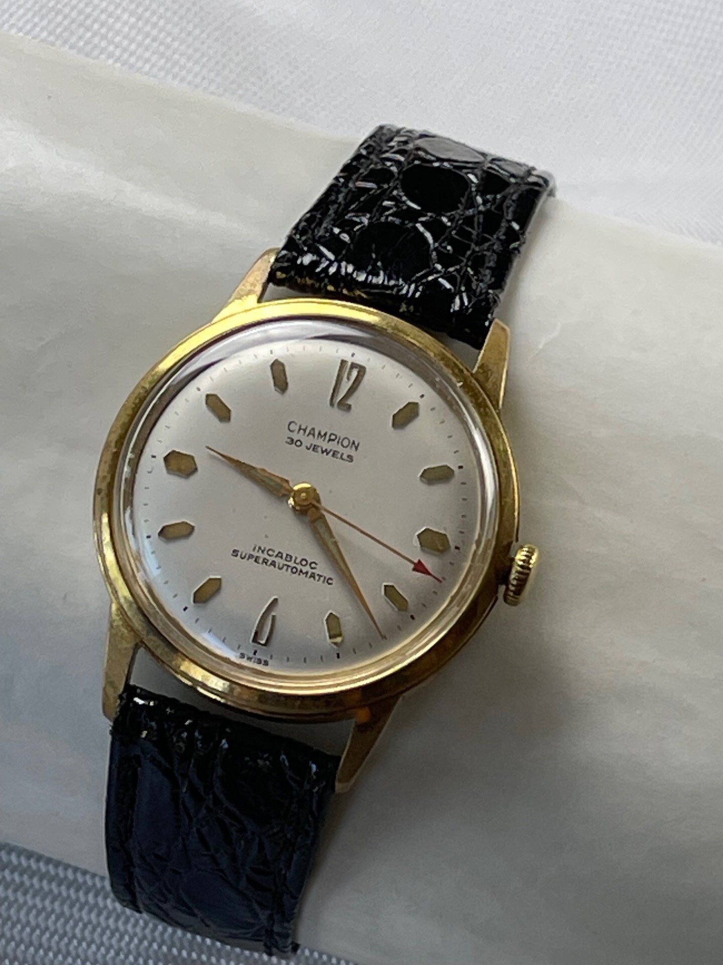 Champion wrist watch deals