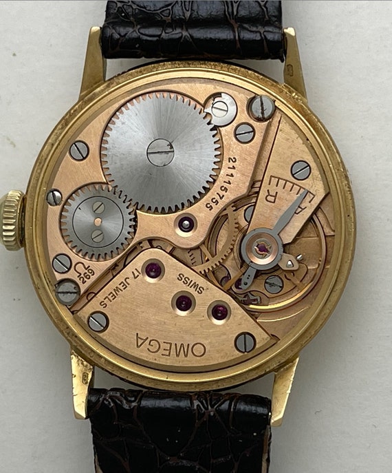 Omega Century Solid 18K(750)Gold Classic Dress Ref.121 003Cal.269 Vintage Swiss Made View 6