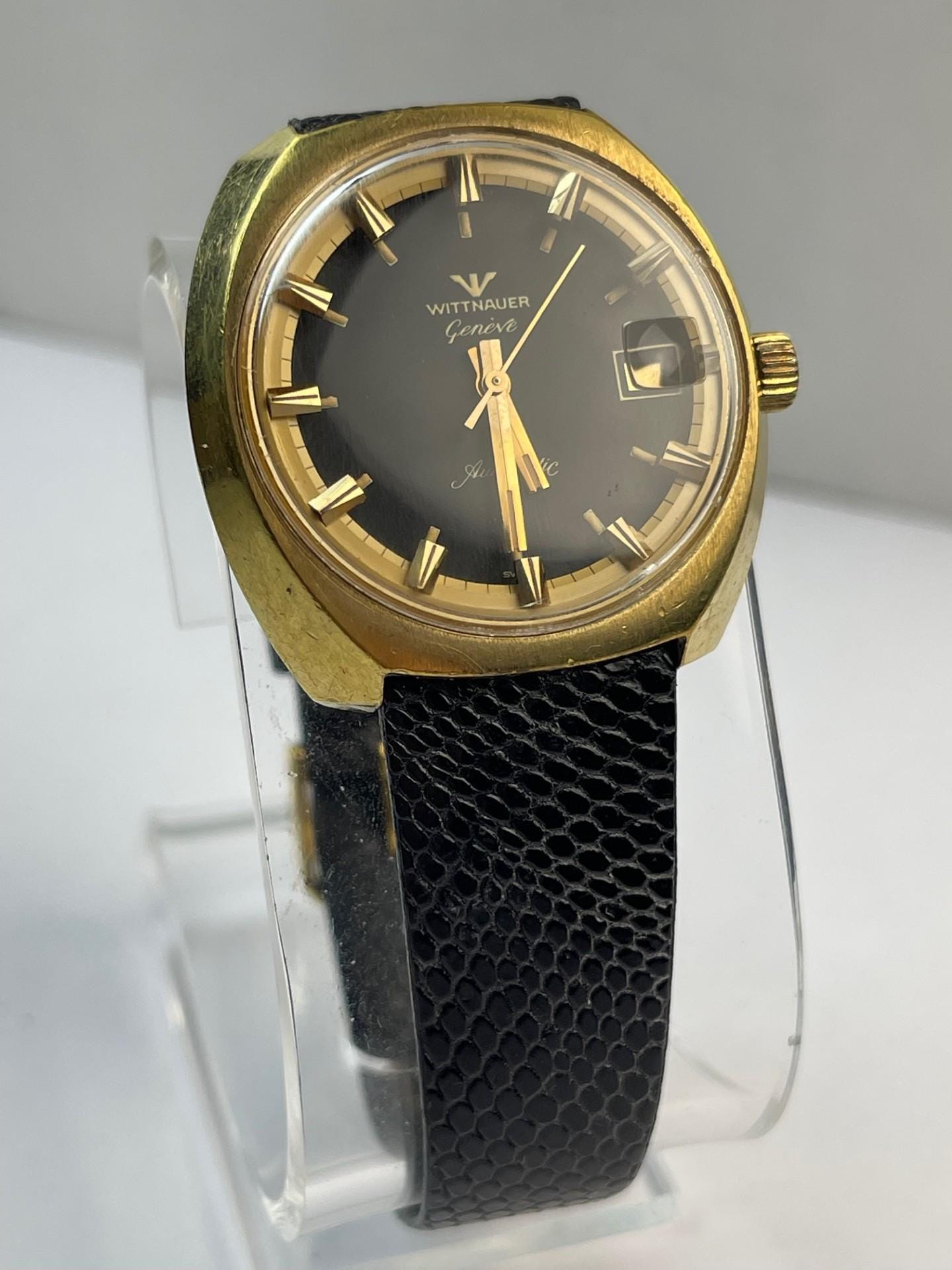 RARE VINTAGE ESTATE MAYORS BIRKS DIAMOND WHITE MOP CHRONOGRAPH SILVER BAND WATCH Whittnaur Mineron Crystal Gold Watch W/Lizard Leather Band  main image 2