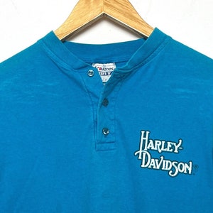 Vintage 1980s Harley Davidson Motorcycles Spell Out Logo made in USA Eagle Graphic Button Up Biker Tee Shirt (fits adult Medium)