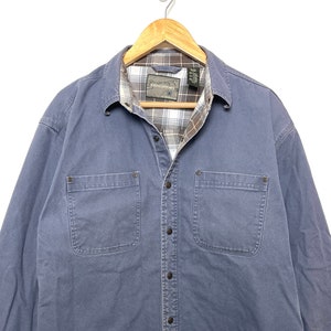 Vintage 1990s Mountain Expeditions by Wrangler Plaid Flannel Lined Workwear Cargo Pocket Button Up Long Sleeve Shirt (size adult Large)