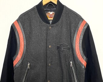 Vintage 1990s Harley Davidson Motorcycles Winged Emblem Graphic Wool Biker Jacket (size adult Medium)