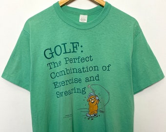 Vintage jaren 1990 Golf "Perfecte combinatie van oefening en vloeken" gemaakt in de VS Spell Out Gopher Graphic Tee Shirt (past volwassen Medium)