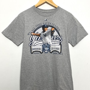 Vintage New York Yankees Mariano Rivera “602 All Time Saves Leader” MLB Baseabll Pitcher Graphic Tee Shirt (size adult Small)