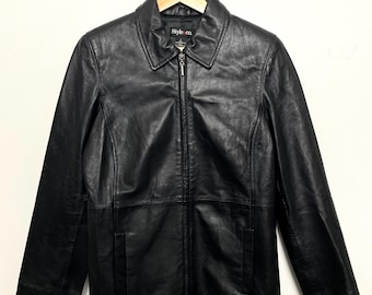 1990s Black Leather Jacket | VTG | Vintage | Zip up | Biker | L