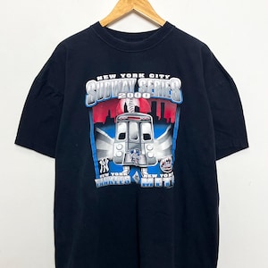 Vintage 2000 New York Yankees vs New York Mets Subway Series MLB Baseball World Series Graphic Tee Shirt (size adult XXL)
