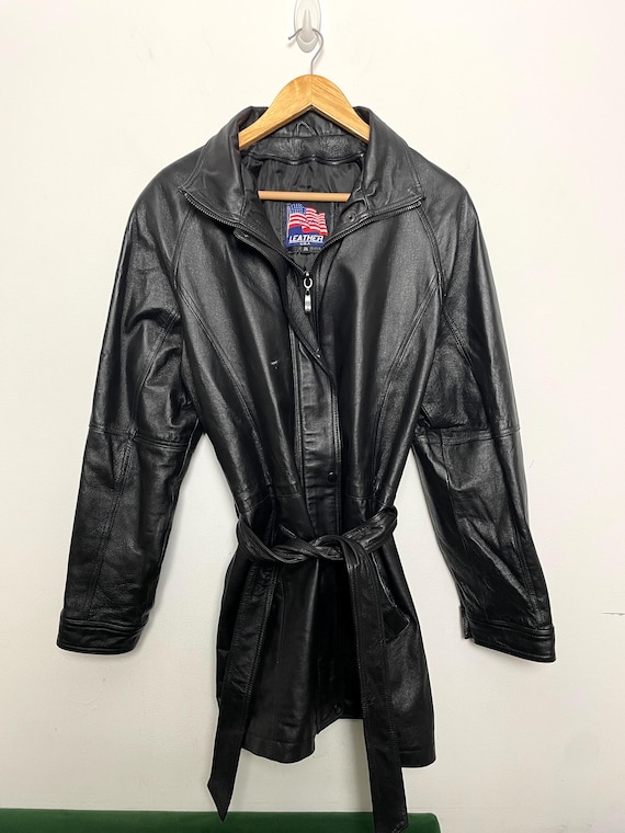 Vintage 1990s Women's Cafe Racer Zip up Genuine Black Leather