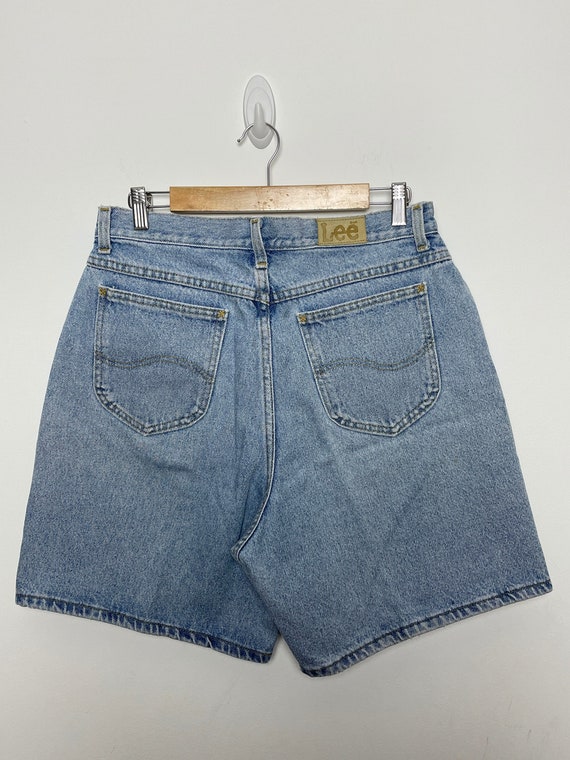 Vintage 1990s Lee Light Washed Denim Jean Shorts (