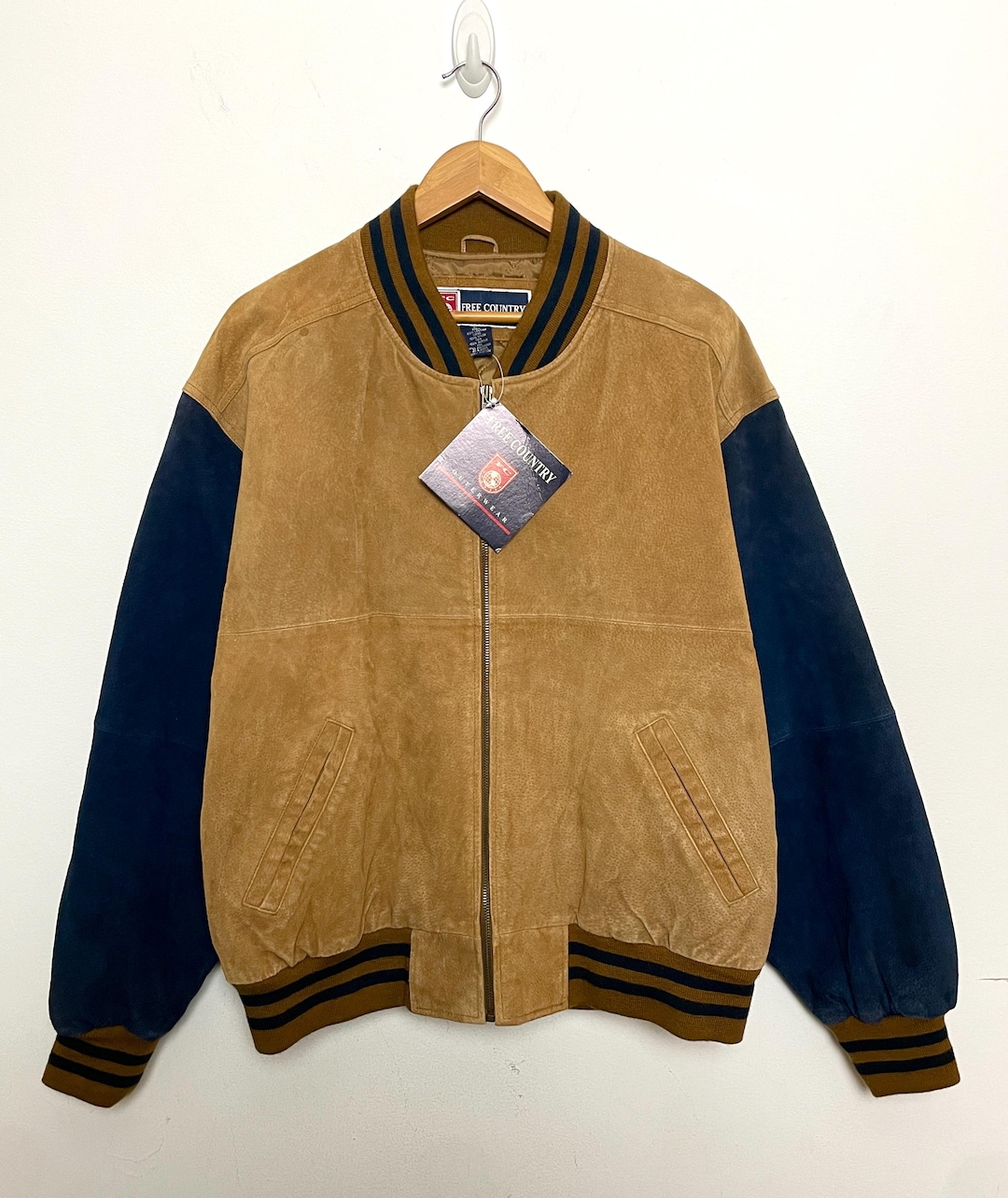 90s free country usa hunting jacket 襟レザー Vintage 1990s Free Country Outerwear New With Tags Brown and Navy