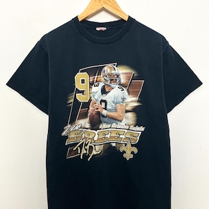 Vintage 2000s New Orleans Saints NFL Football Drew Brees Quarterback Graphic Tee Shirt (size adult Medium)