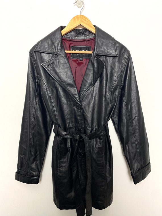 Vintage 1990s Wilsons Leather Experts Red Lined Black Vintage 1990s Wilsons Leather Experts Red Lined Black