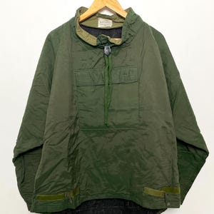 Vintage 1975 United States Military Green Pullover Mock Neck Smock Jacket (size adult XL)
