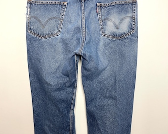 Vintage Levi's 505 Regular Fit Blå Denim Jeans (storlek 42)