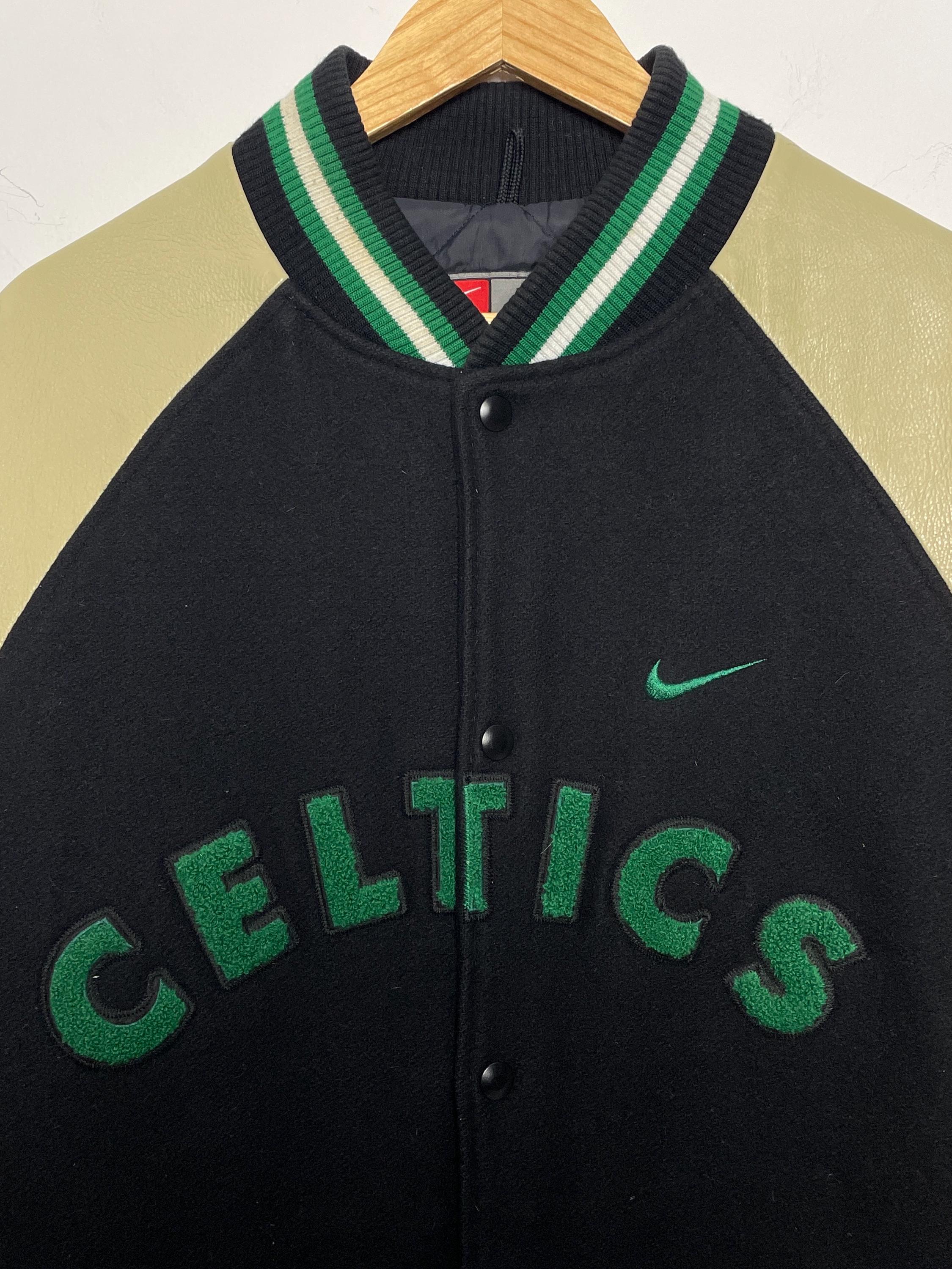 Vintage 1990s Nike Boston Celtics NBA Basketball Chenille Spell 