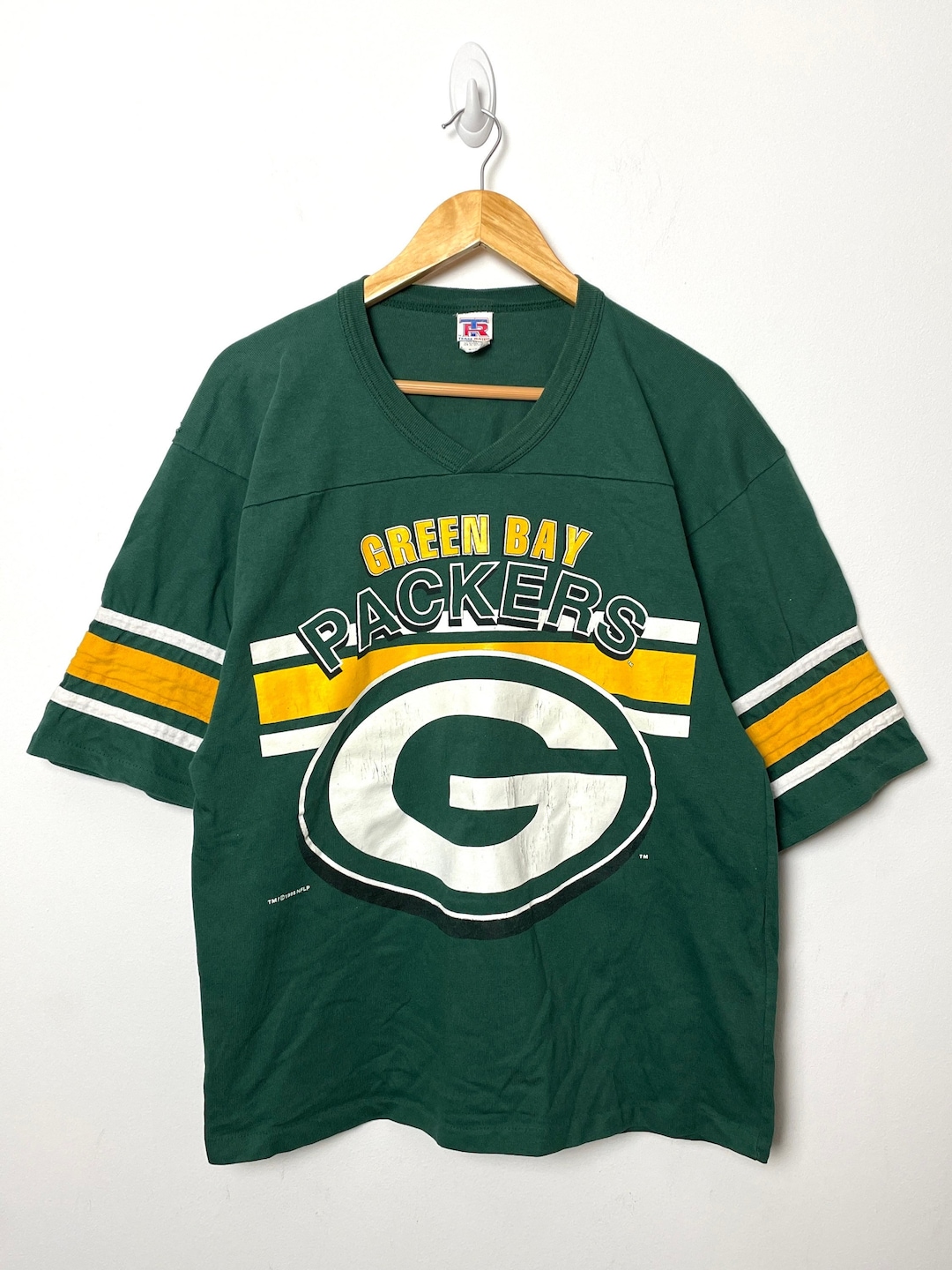 Vintage 1996 Green Bay Packers NFL Football Graphic Jersey Shirt