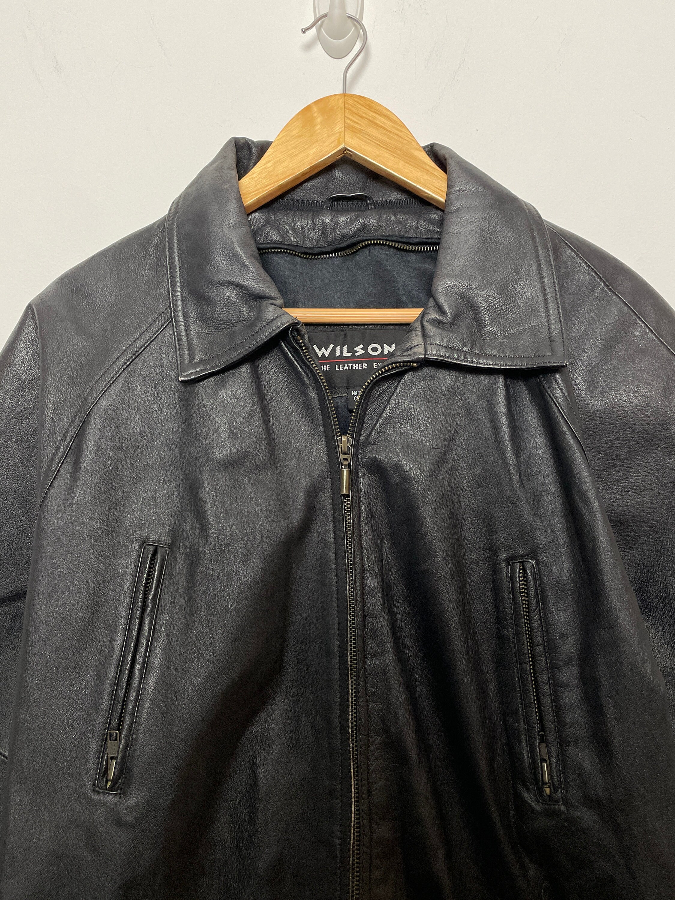 Vintage 1990s Wilson's Vintage 1990s Wilson's