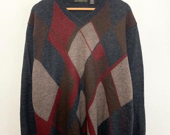 Jersey de lana vintage de los años 90 de Joseph Abboud con estampado de rombos en gris, marrón y rojo (talla XL de adulto).