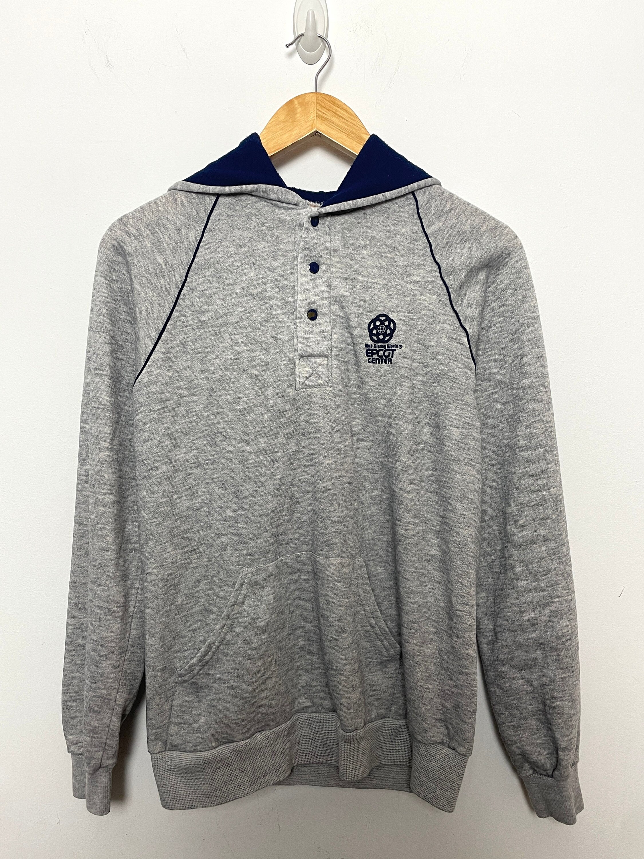 Vintage 1980s Walt Disney World Epcot Center Pullover Hoodie Sweatshirt (fits adult Small)