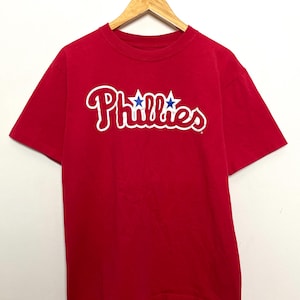 Vintage 1990s Philadelphia Phillies Spell Out Graphic MLB Baseball Tee Shirt (size adult Medium)