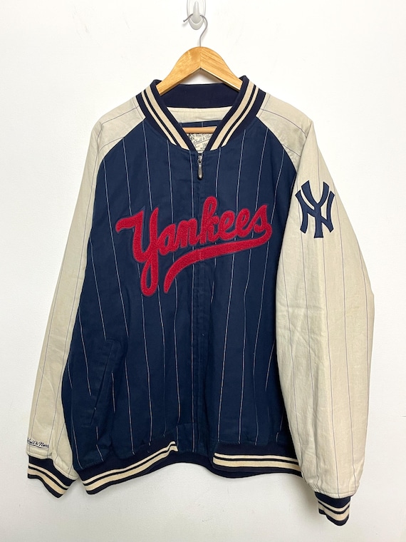 Vintage 2000s Mitchell and Ness New York Yankees MLB Baseball