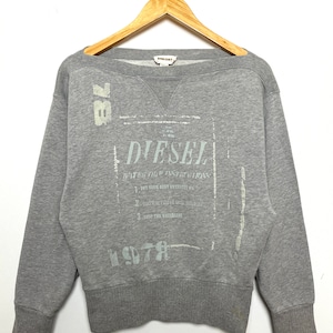 Vintage Y2K Diesel Spell Out Logo 1978 Instructions Graphic Wide Neck Pullover Sweatshirt (size adult Small)