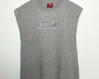 Vintage 1990s Oakley Software Spell Out Graphic Logo Gray Cutoff Tank Top Tee Shirt (size adult Large)