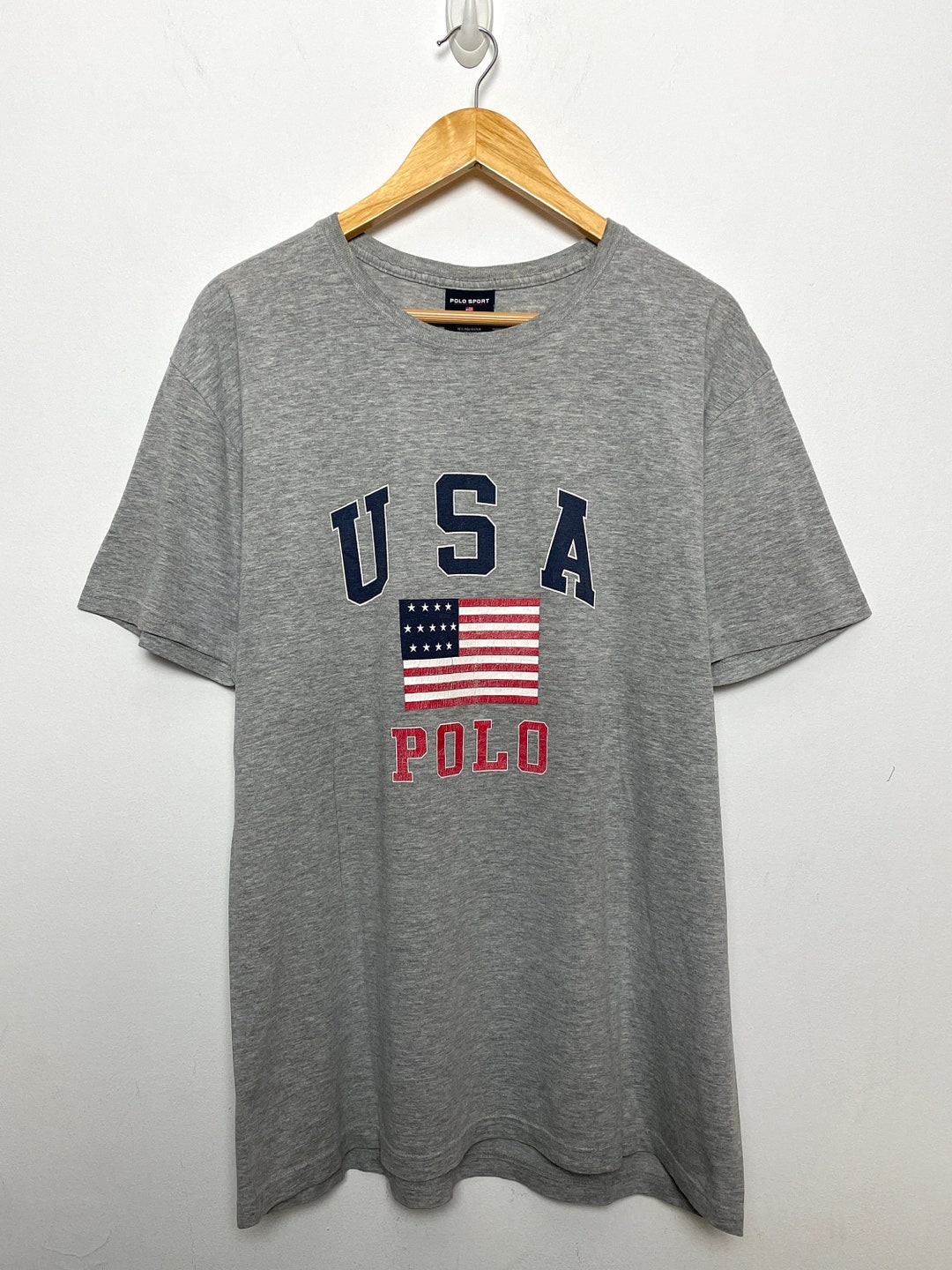 90s Polo by Ralph Lauren USA製 ユニセックス Vintage 1990s Polo Sort by Ralph Lauren USA Flag Logo Spell