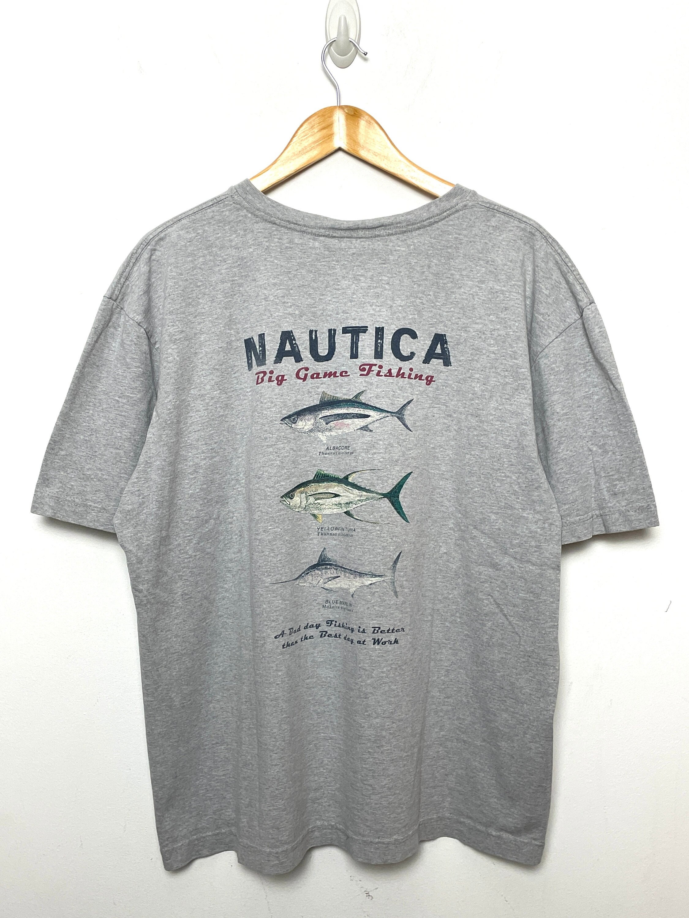 Vintage 1990s Nautica Deep Sea Big Game Fishing Albacore Yellowfin Tuna Blue Marlin Graphic Made in USA Sailing Pocket Tee Shirt (Size L)