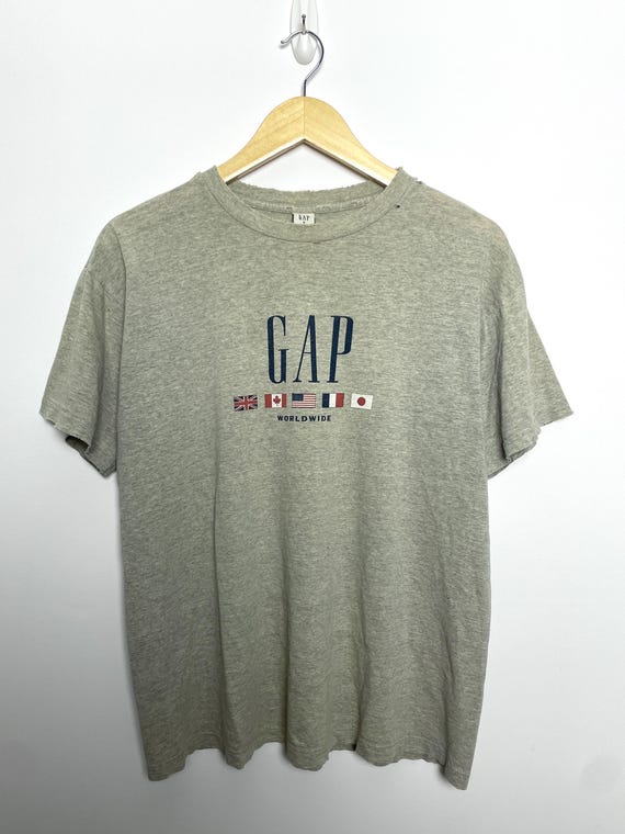 Vintage 1990s Gap Worldwide International Flag Graphic Made in USA