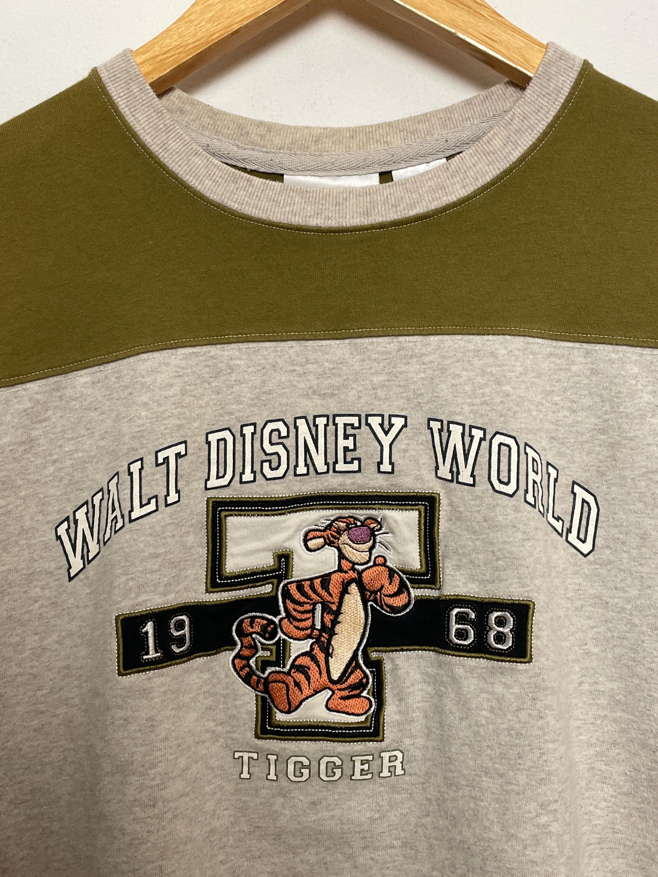 x*1様 90's Tigger disney tee Vintage 90s Tigger the One and Only Shirt - Sz L - Emo Indie