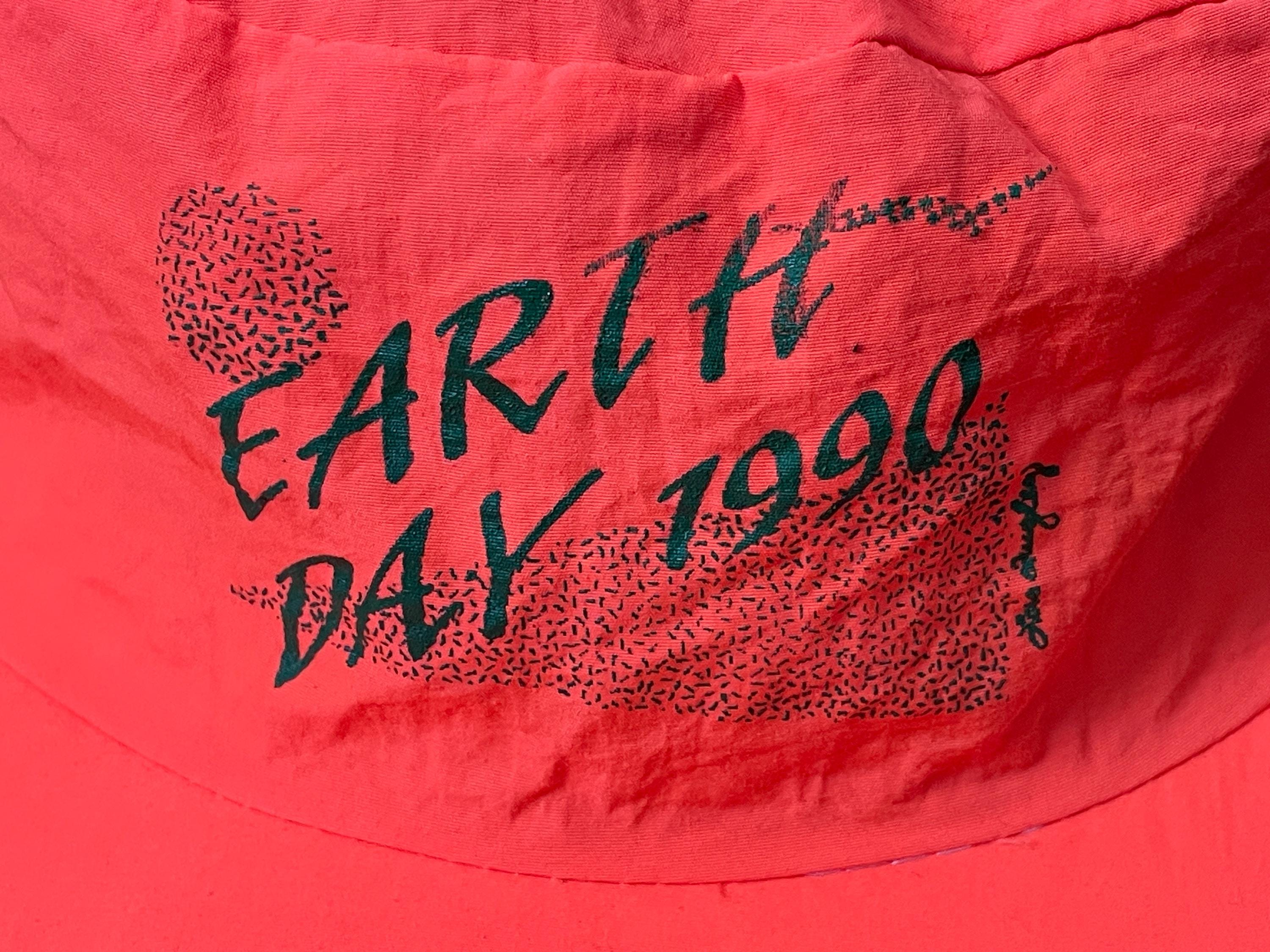 Vintage 1990 Earth Day Celebration Nature Spell Out Orange  display picture 2
