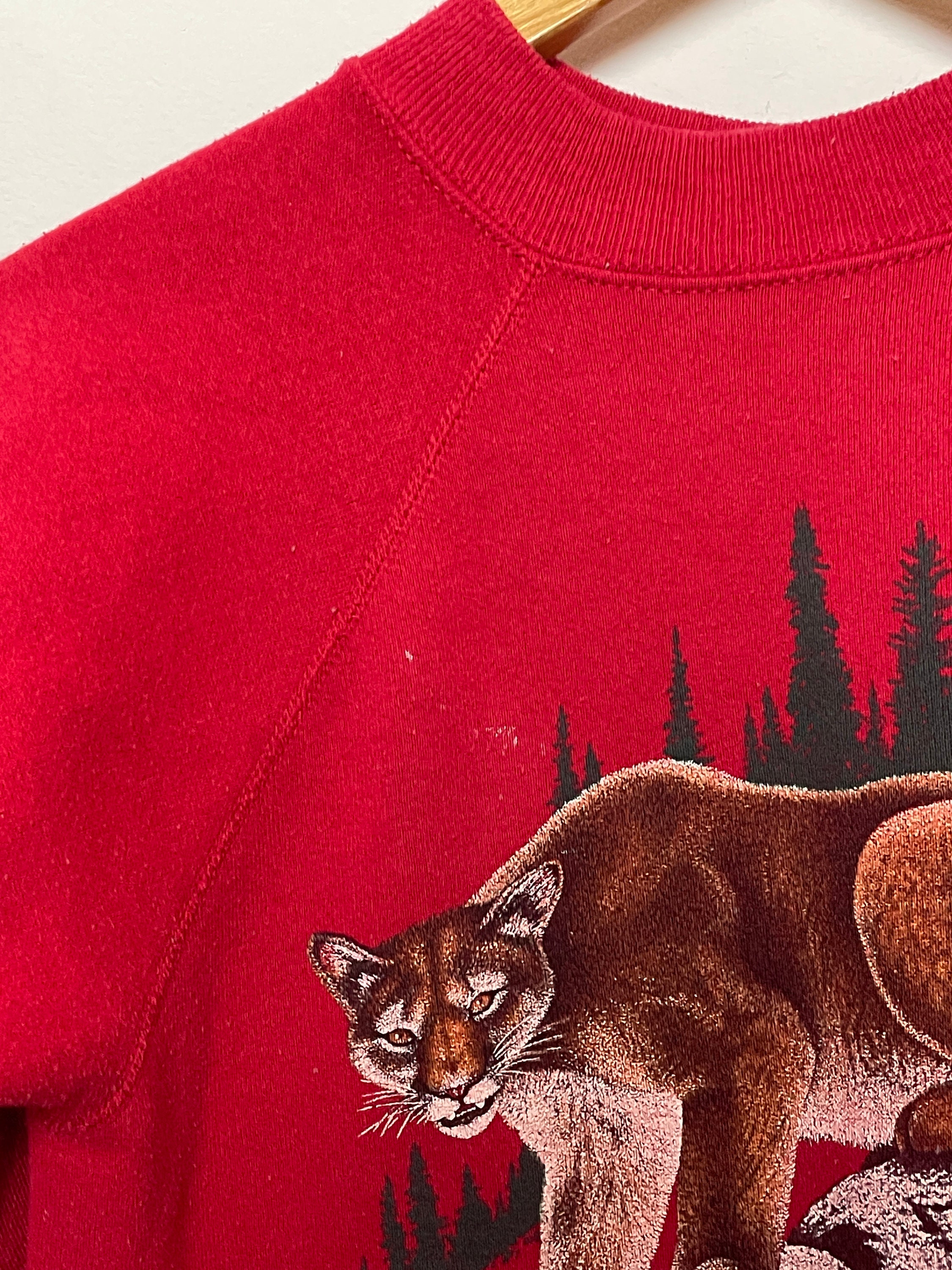 Vintage 1990s Mountain Lion Cougar Graphic Red Pullover