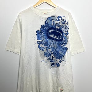 Vintage Y2K Ecko Unlimited “Crush and Destroy” Skull Graphic Tee Shirt (size adult XXL)