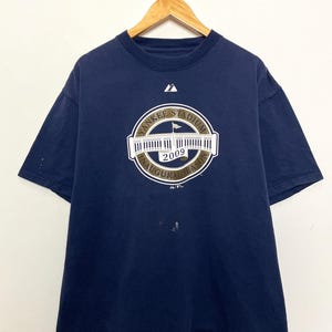 Vintage New York Yankees Yankee Stadium Innaugural Year MLB Baseball Spell Out Graphic Tee Shirt (size adult XL)