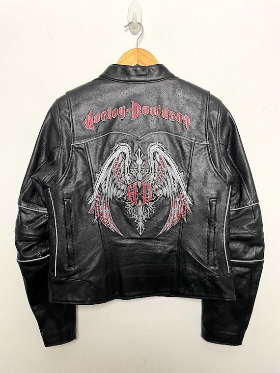 Vintage Y2K Harley Davidson Motorcycles Spell Out Wing Graphic
