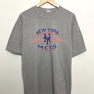 Vintage 2000 New York Mets MLB Baseball Spell Out Graphic Tee Shirt (size adult XL)