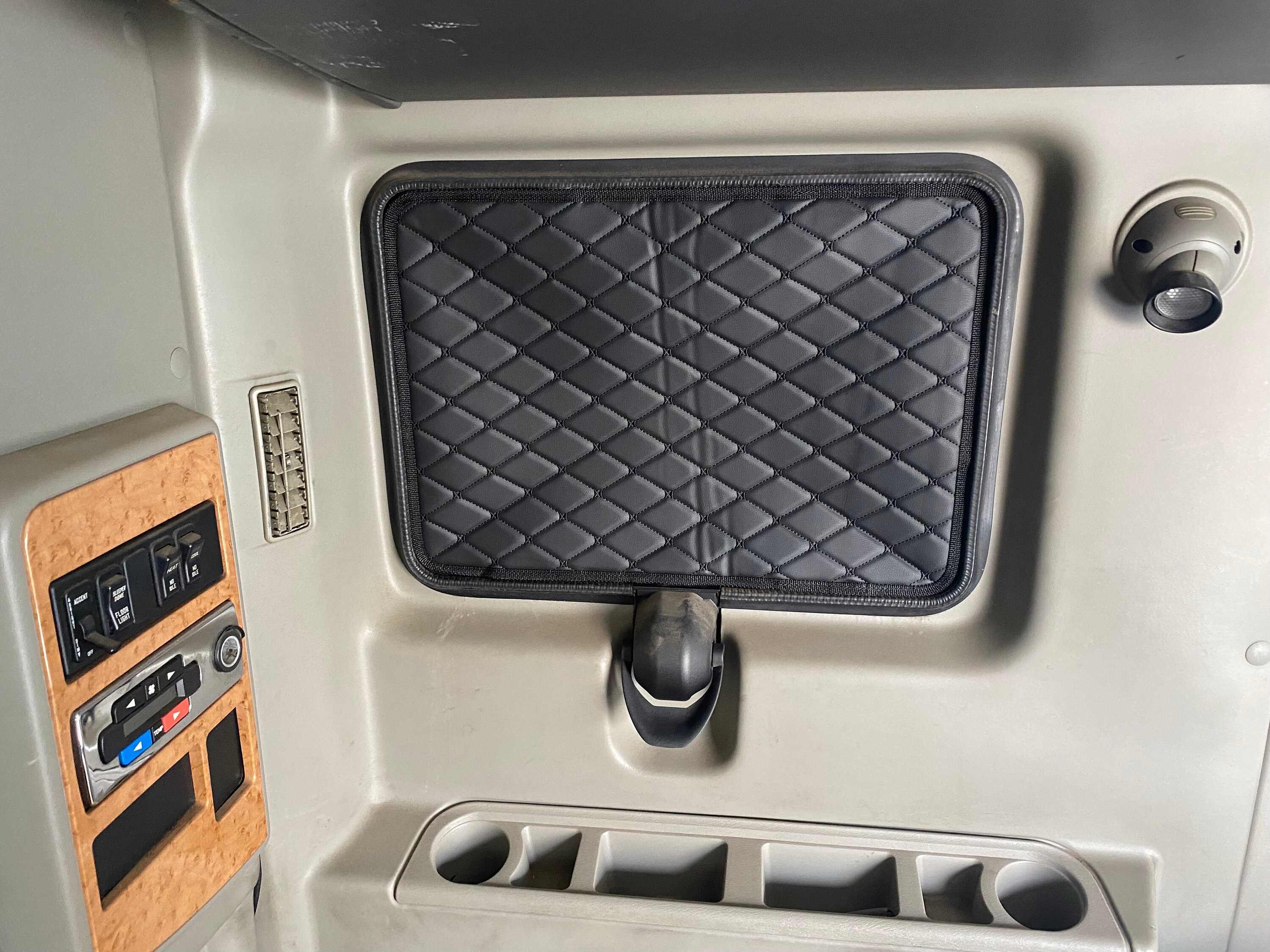 Prostar Peeper Window International Prostar LT Lonestar . Window Covers. Set of 2. - Etsy