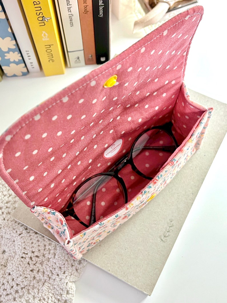 Sweet Peony Eyewear/Cosmetics Case image 5