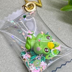 King Frog Pillow Keychain Cute Frog Frog Shaker Keychain Stim Toy Fidget Toy Keychain Cute Accessories Frog Accessories Frog Lover