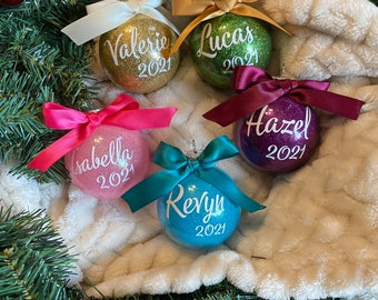 Personalized glitter ornaments, custom ornaments, personalized, glitter ornaments, plastic ornaments, Christmas gift