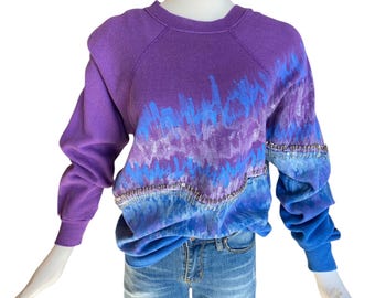 Sudadera vintage de los años 80 hecha a mano / Sudadera de patchwork reconstruida / Jersey de tela pintada / Sudadera morada y azul / Talla M